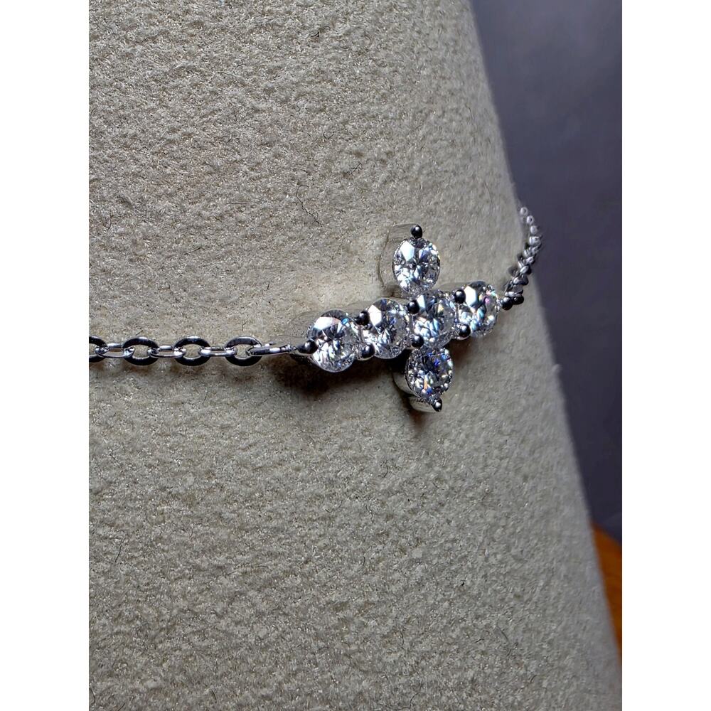 6.5-8.5" 2.5mm 0.06ctw VVSD Moissanite Cross Dainty Bracelet 925 Sterling Silver - Picture 4 of 9